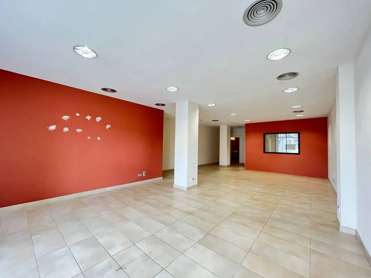 Business premises to rent in Plaça de Pep Ventura, imagen 4