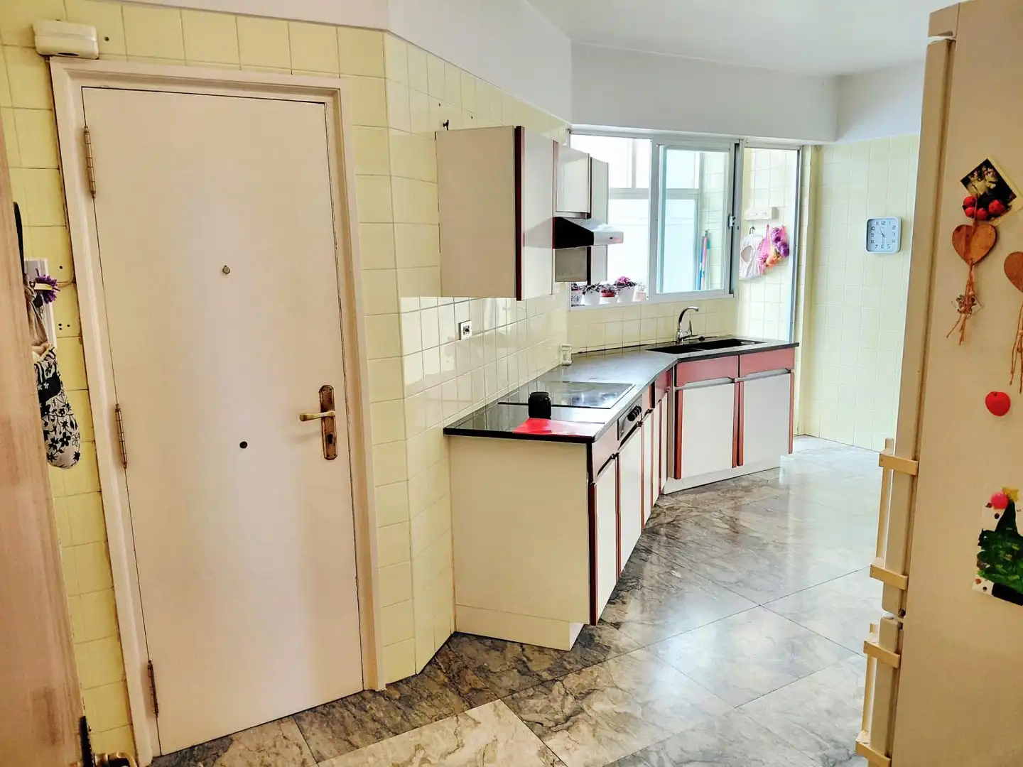 Cocina de Piso en venta en Getxo  con Calefacción, Terraza y Trastero