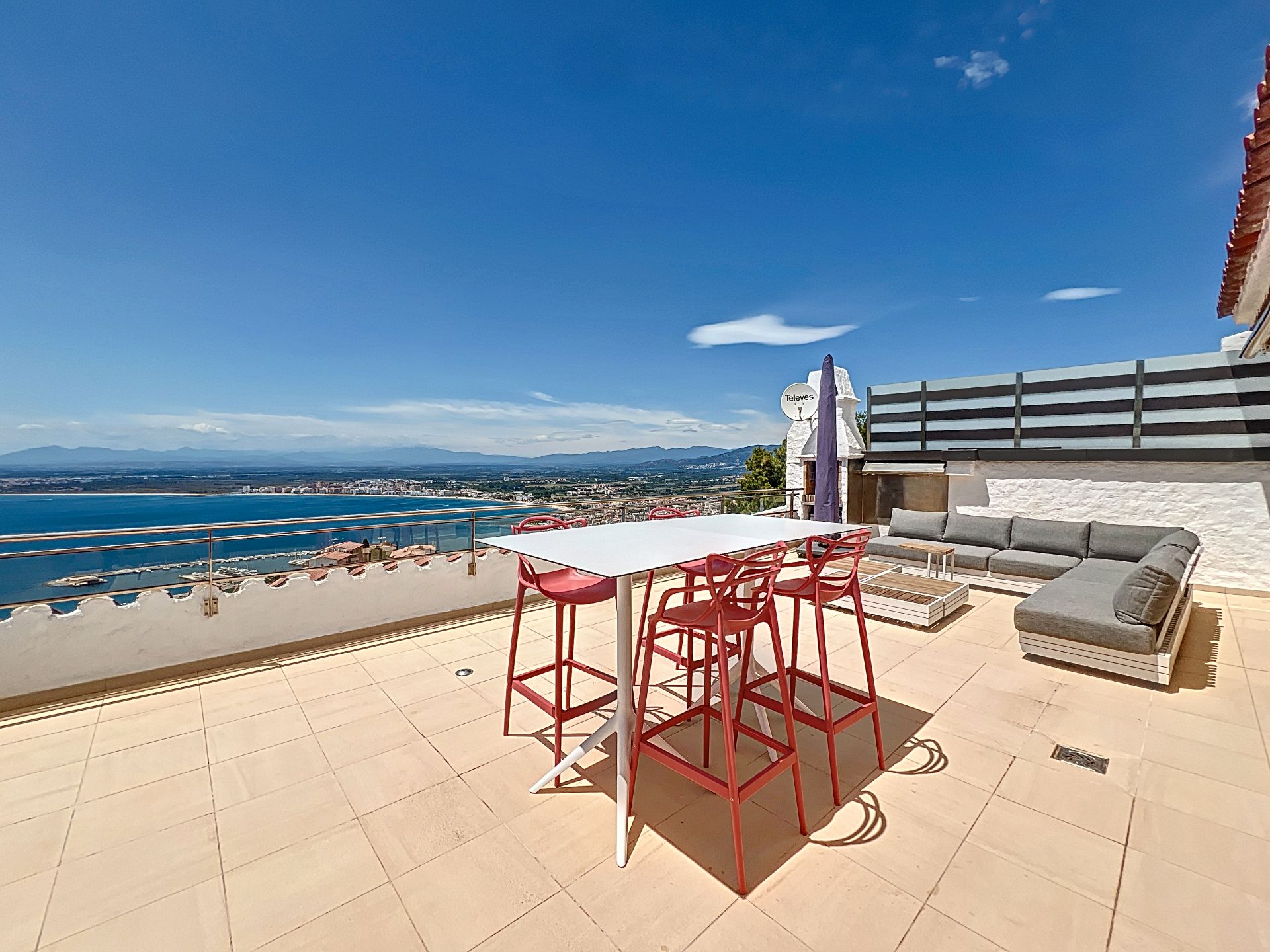 Terrace of Apartment for sale in Roses  with Air Conditioner, Terrace and Furnished