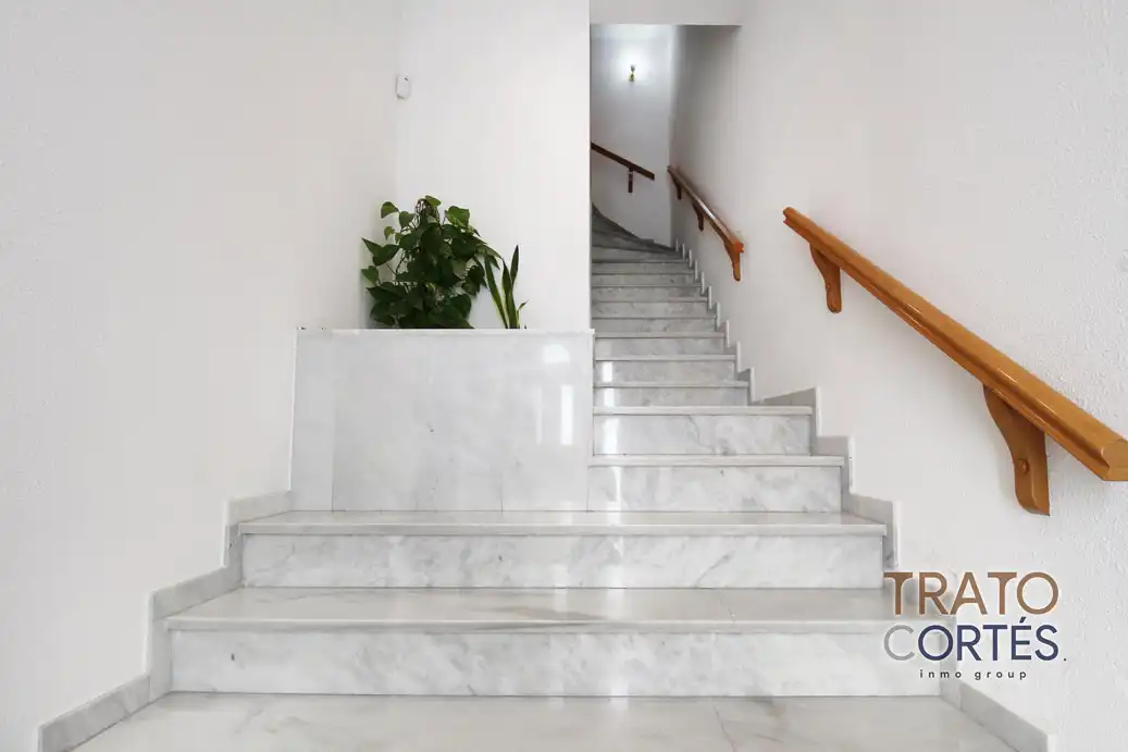 Maison jumelée avec terrasse à vendre à Plaça Magdalena Trias 10, imagen 5