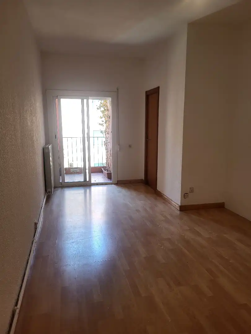 Flat with terrace for sale in Carrer Gran de Sant Andreu, imagen 4