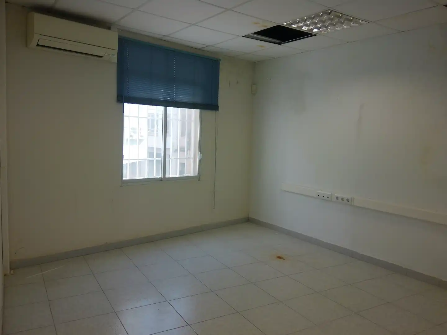 Mixt residencial en venda a Carrer d'Olivella, imagen 17