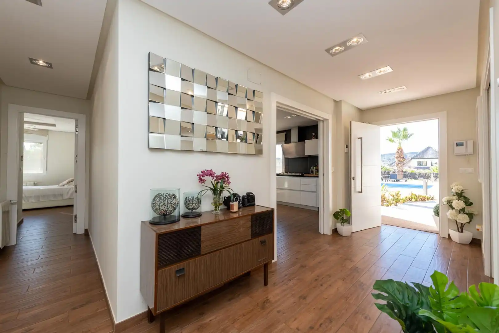 Casa o chalet en venta en Alicante / Alacant con Aire acondicionado, Calefacción y Jardín privado