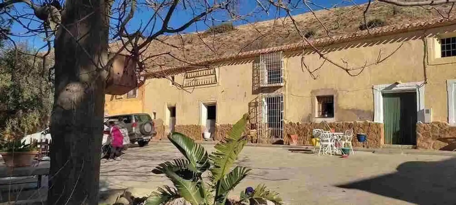 Maison rustique à vendre à Vélez-Rubio