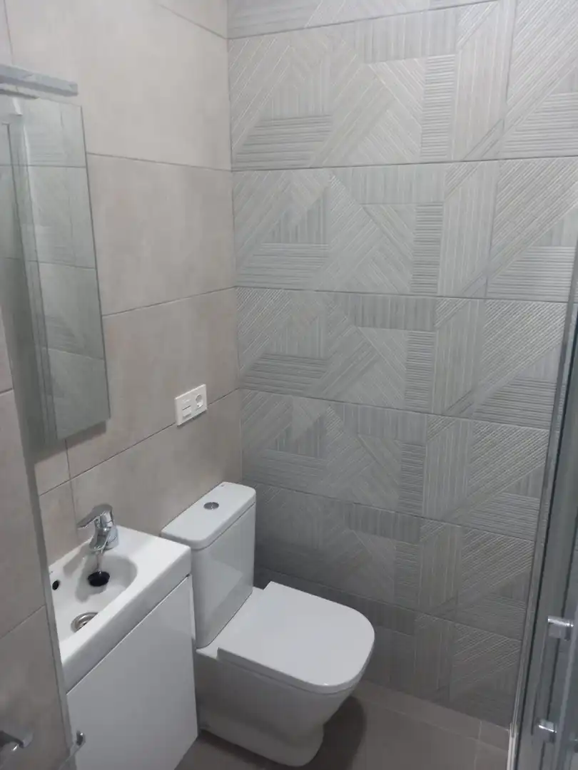 Baño de Piso de alquiler en Torrenueva Costa con Amueblado