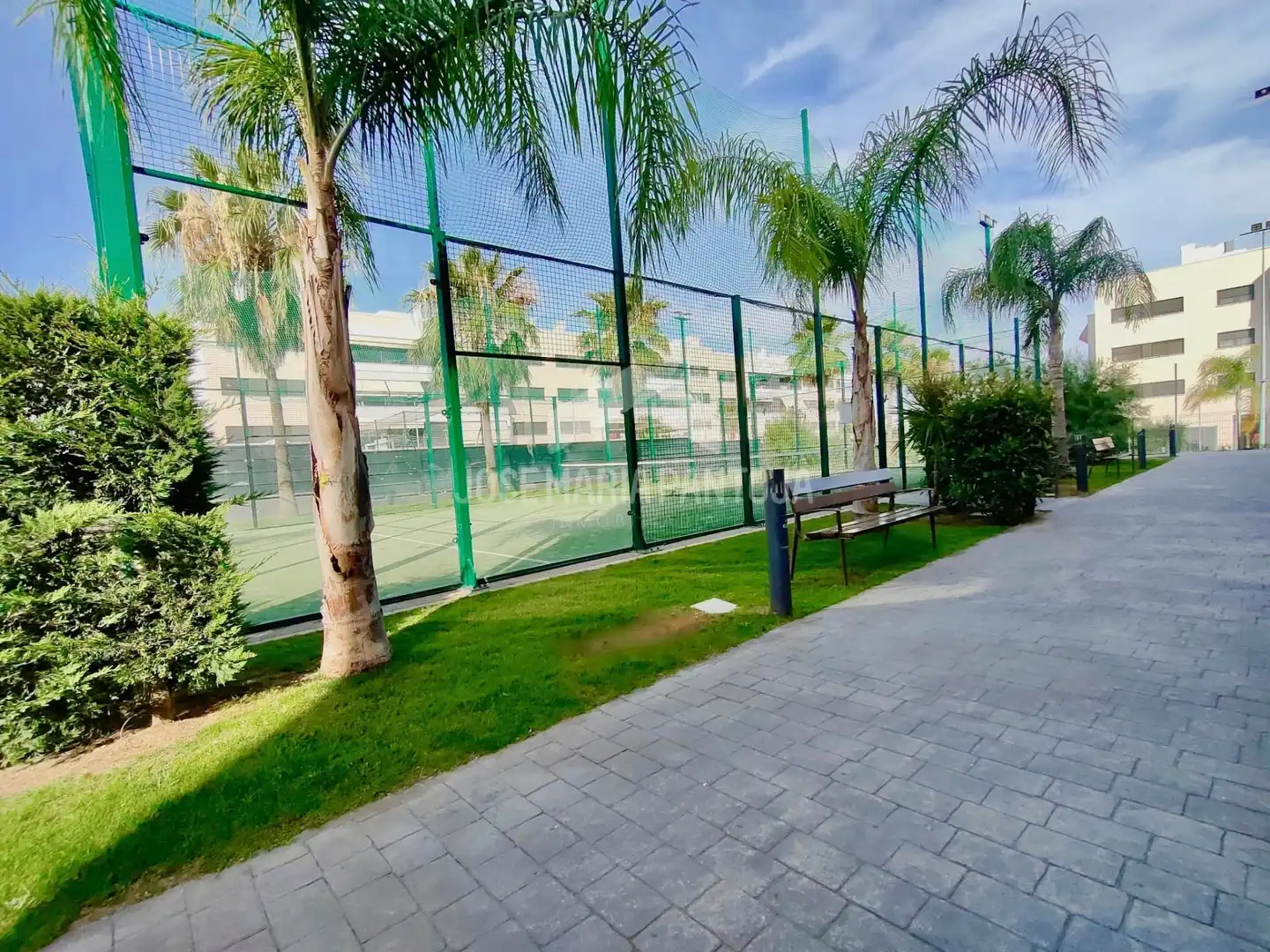 Exterior view of Flat for sale in Jerez de la Frontera  with Air Conditioner, Heating and Private garden