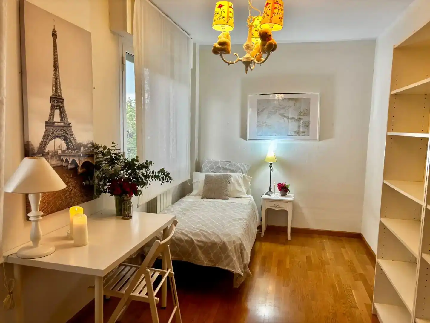 Habitación de Casa o chalet para compartir en Zaragoza con Aire acondicionado, Jardín privado y Parquet