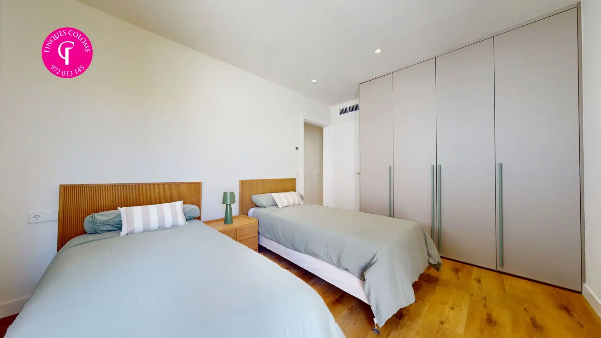 Bedroom of Houses for sale in Sant Julià de Ramis  with Air Conditioner, Heating and Terrace