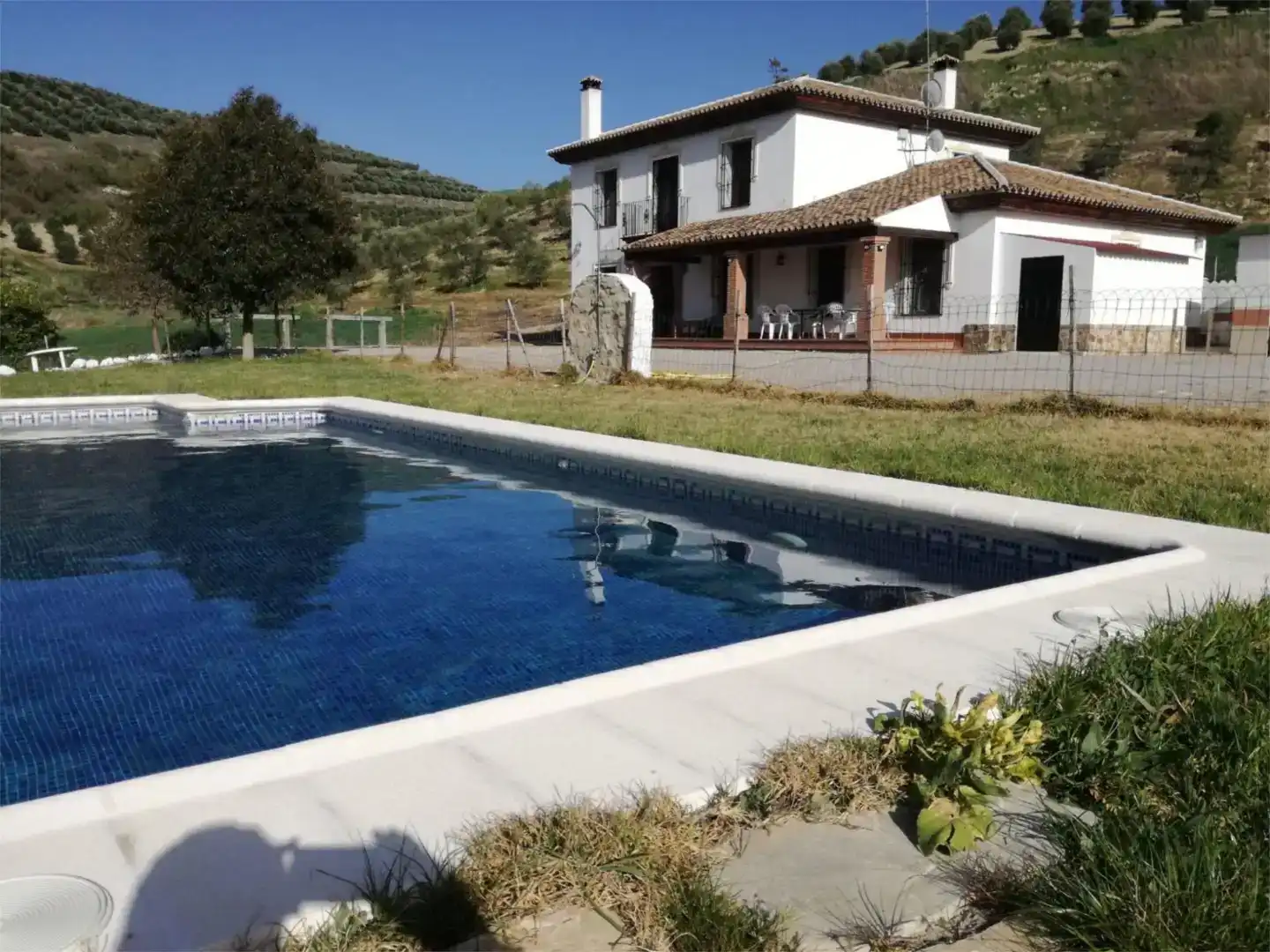 Schwimmbecken von Country house zum Verkauf in Ronda mit Schwimmbad und Balkon