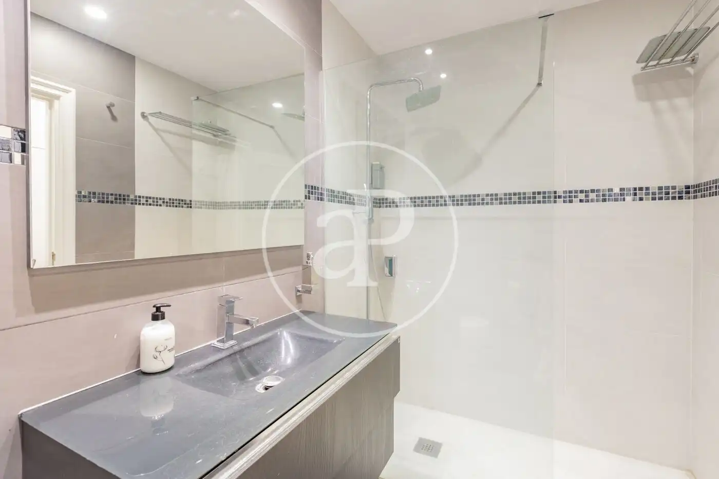 Baño de Casa o chalet en venta en Fuente del Fresno con Aire acondicionado, Calefacción y Jardín privado