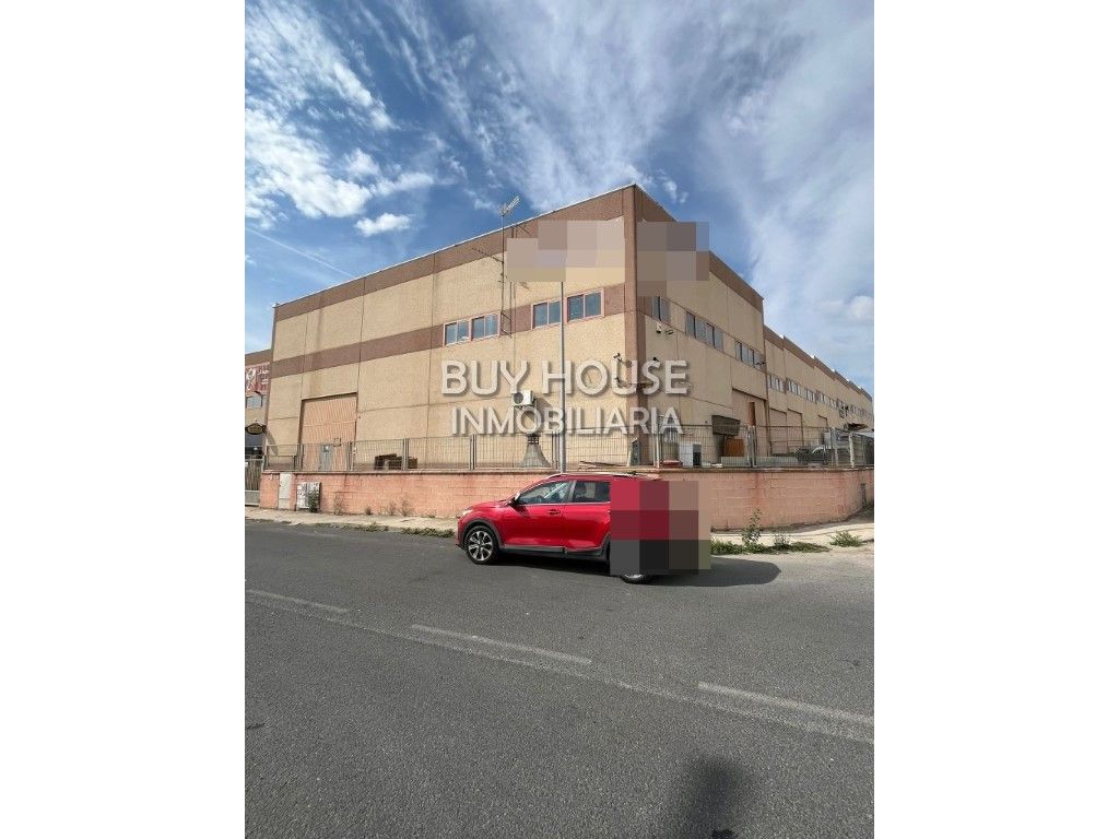 Exterior view of Industrial buildings for sale in Illescas
