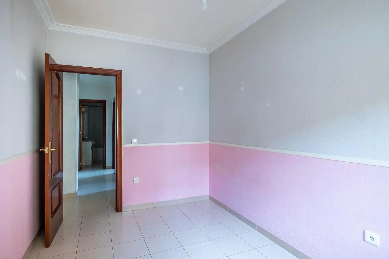 Habitación de Piso en venta en Camas con Balcón