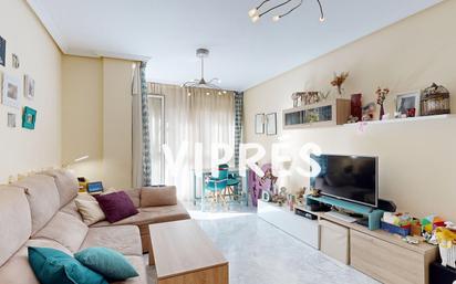 Living room of Flat for sale in Cáceres Capital  with Air Conditioner and Terrace