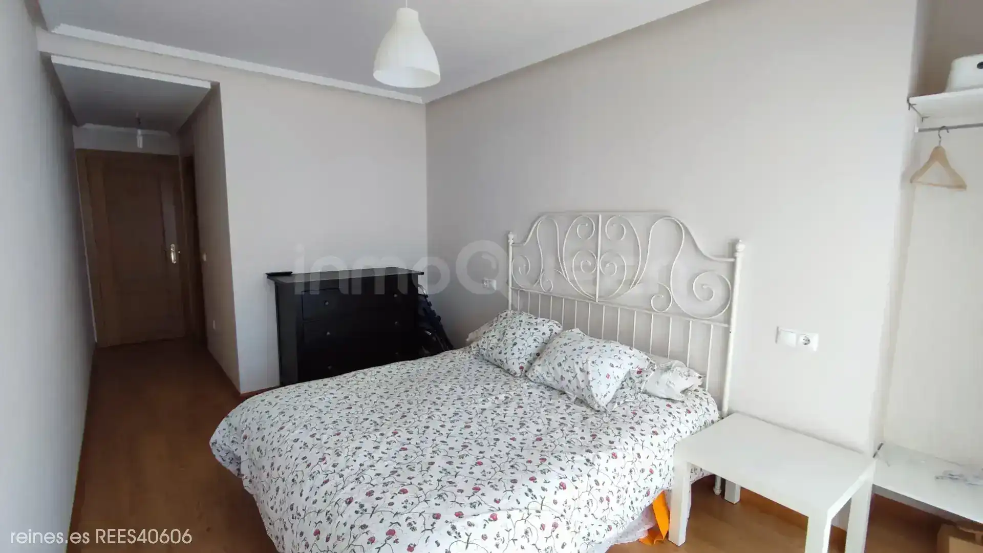 Habitación de Piso en venta en Soto del Barco con Calefacción y Amueblado