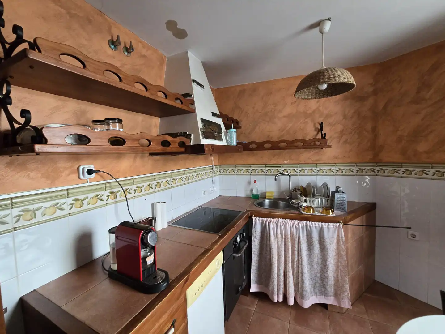 Cocina de Casa adosada en venta en Olmeda de las Fuentes con Calefacción