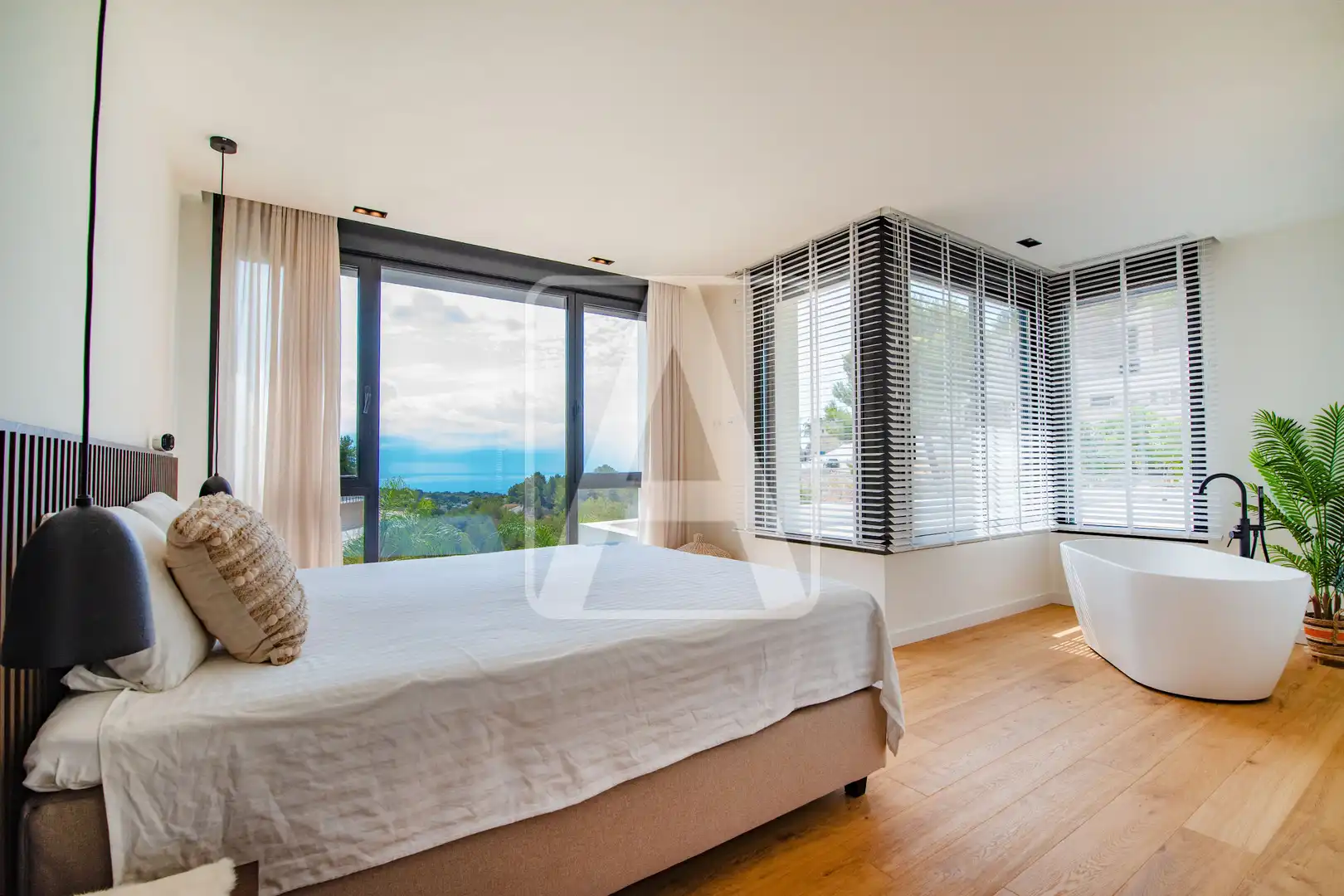 Detached house with pool for sale in La Fustera, imagen 6