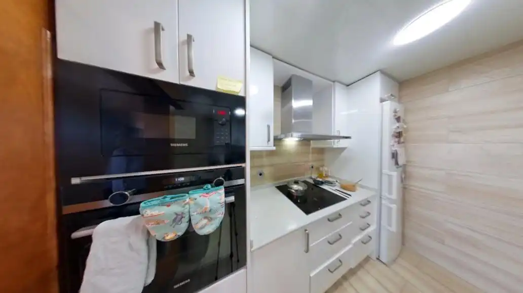 Cuina de Àtic en venda en Sabadell amb Aire condicionat, Parquet i Balcó