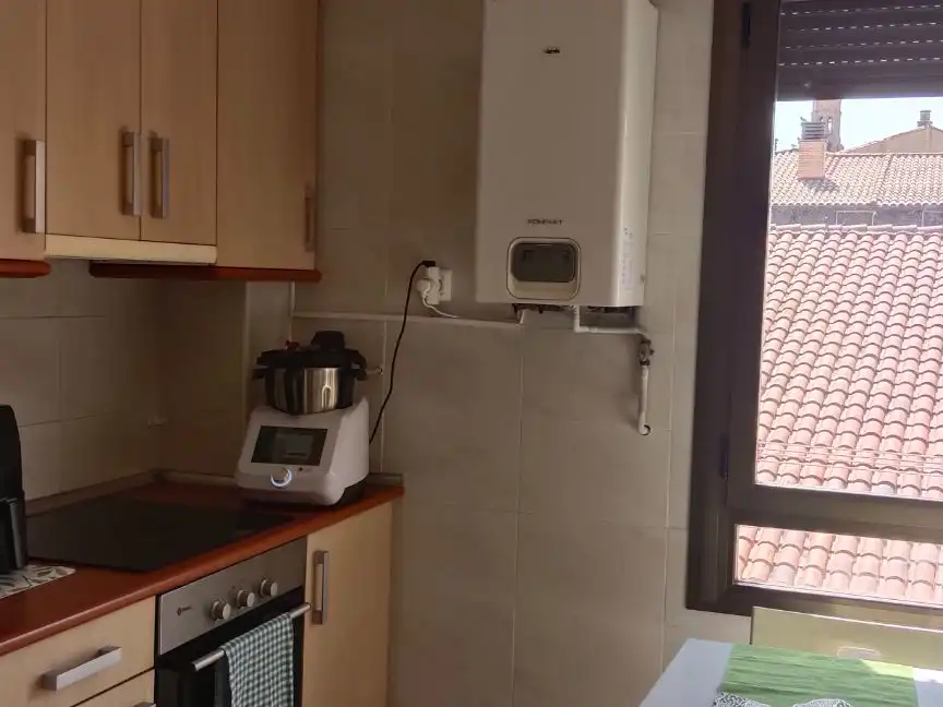 Cocina de Piso en venta en Tarazona con Aire acondicionado
