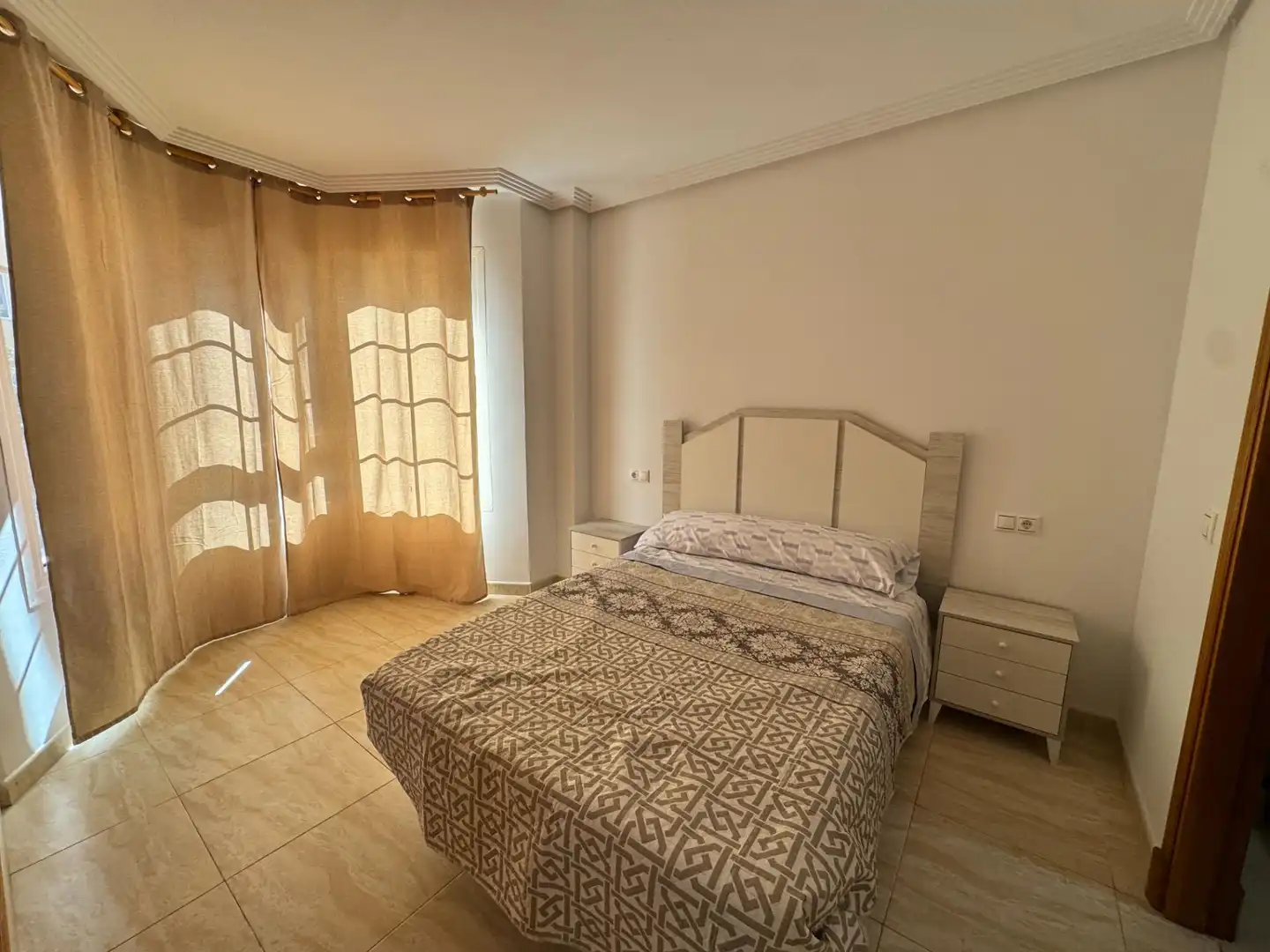 Dormitori de Casa adosada de lloguer en Roquetas de Mar