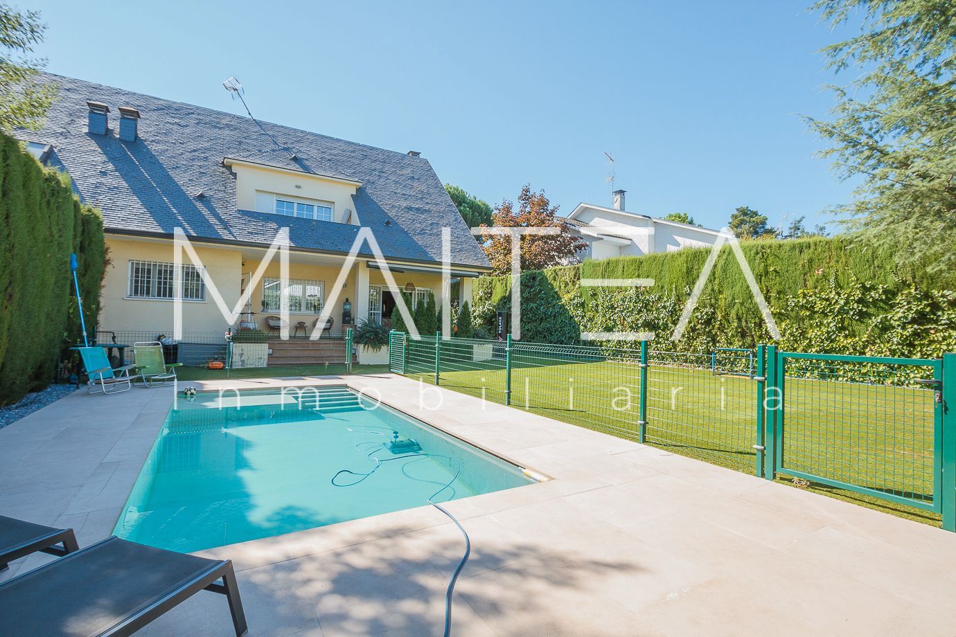 Garden of Single-family semi-detached for sale in Galapagar  with Air Conditioner, Heating and Private garden