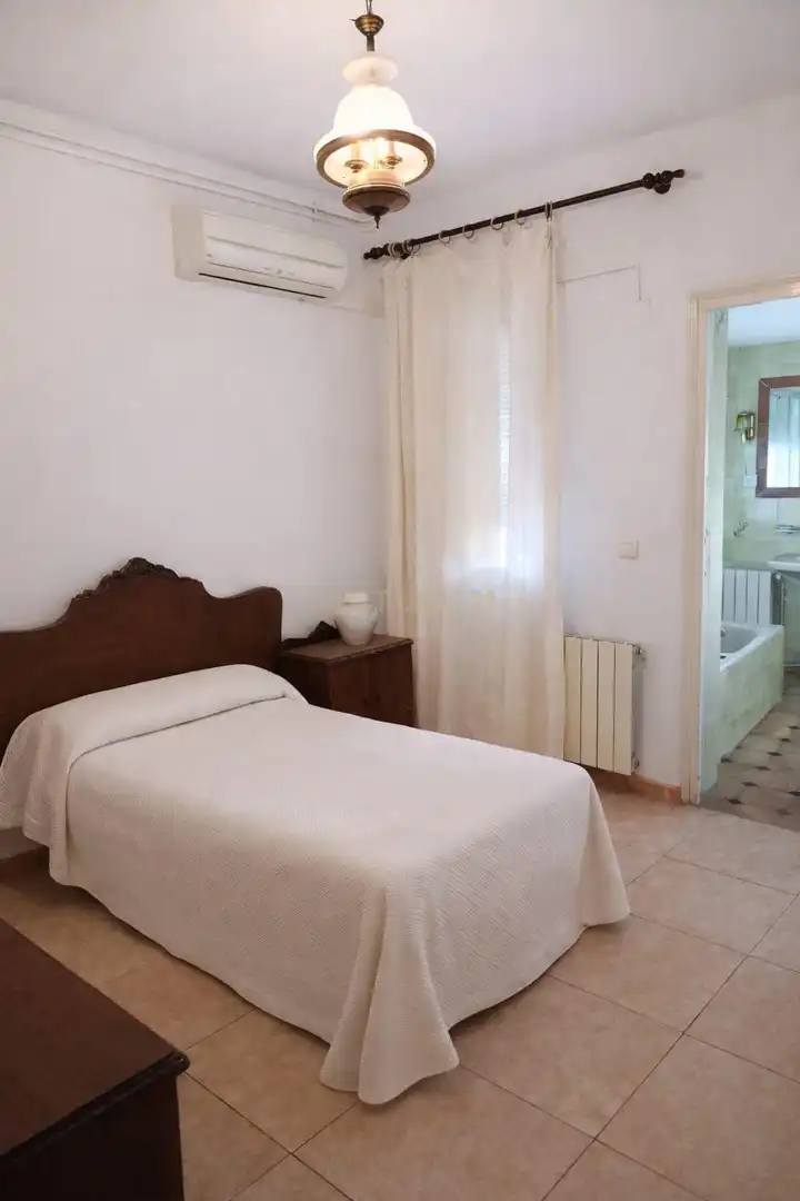 Schlafzimmer von Wohnungen zum Verkauf in Trujillo mit Klimaanlage, Abstellraum und Balkon