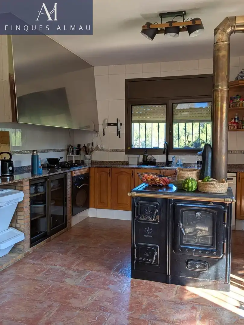 Cocina de Finca rústica en venta en Sant Llorenç d'Hortons con Terraza