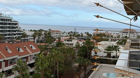 Foto 2 de Apartamento en venta en Playa de las Américas, Arona