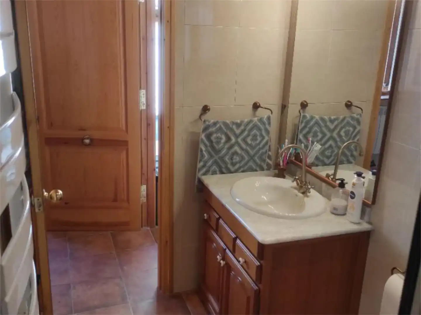 Baño de Piso en venta en Cercs con Jardín privado y Amueblado