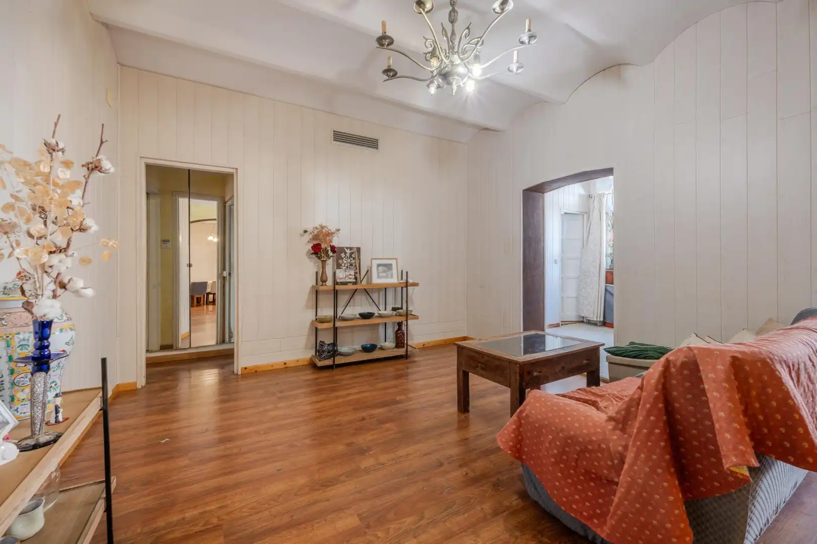 Sala de estar de Piso en venta en Girona con Parquet