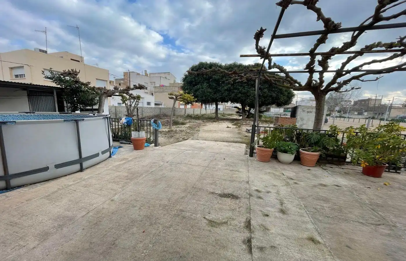 Vista exterior de Casa o xalet en venda en Sant Jaume d'Enveja amb Calefacció, Jardí privat i Terrassa