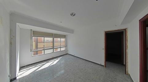 Photo 3 of Flat for sale in Roncesvalles, Alto del Castaño, A Coruña