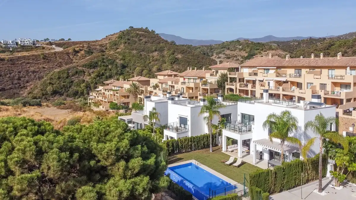 Villa mit Terrasse zum Verkauf in Calle Parque Central 5, imagen 2