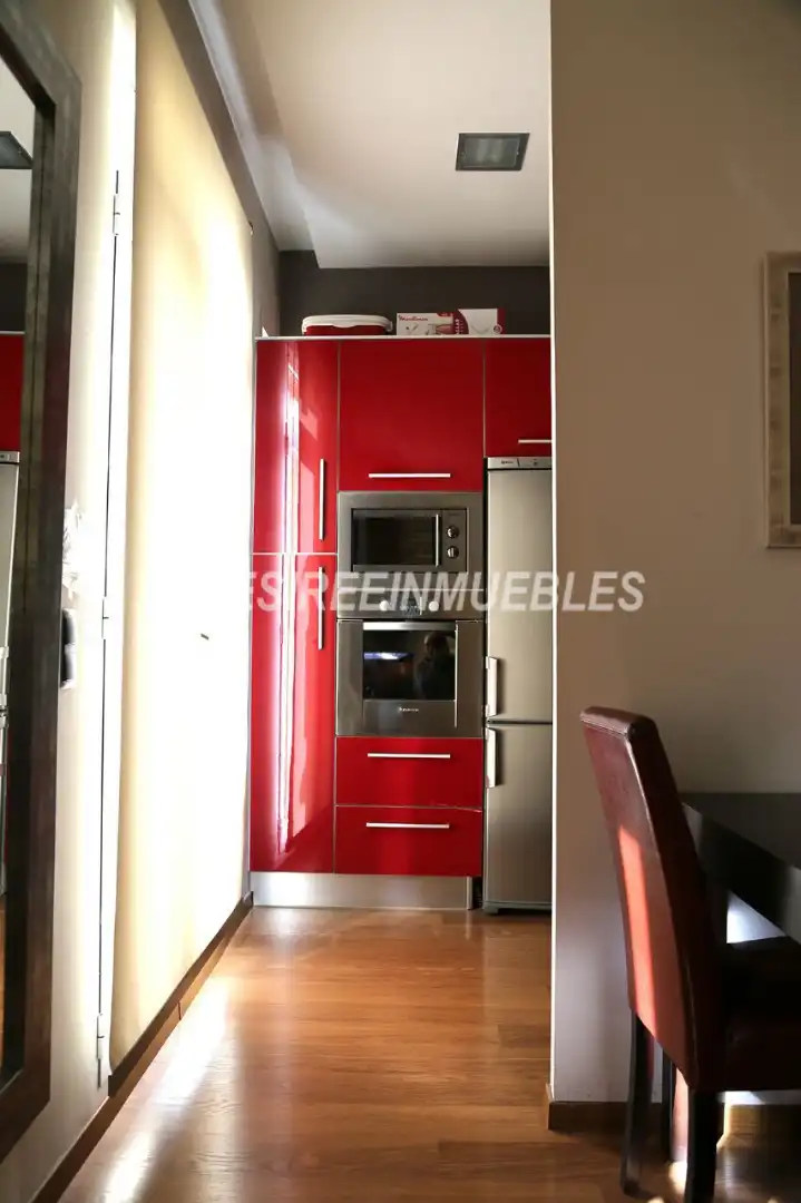 Kitchen of Flat for rent in Valencia  with Air Conditioner, Heating and Parquet flooring