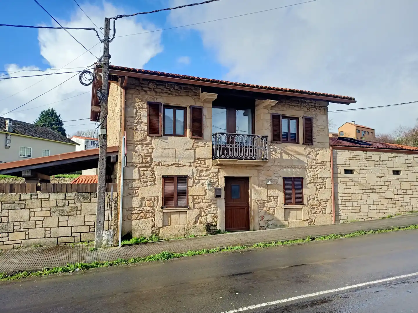 Vista exterior de Casa o chalet en venta en Noia con Calefacción, Jardín privado y Terraza