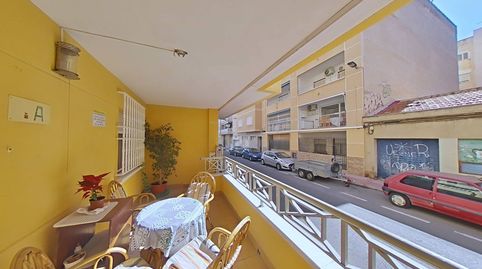 Foto 2 de Apartamento en venta en Las Piscinas Naturales, Torrevieja