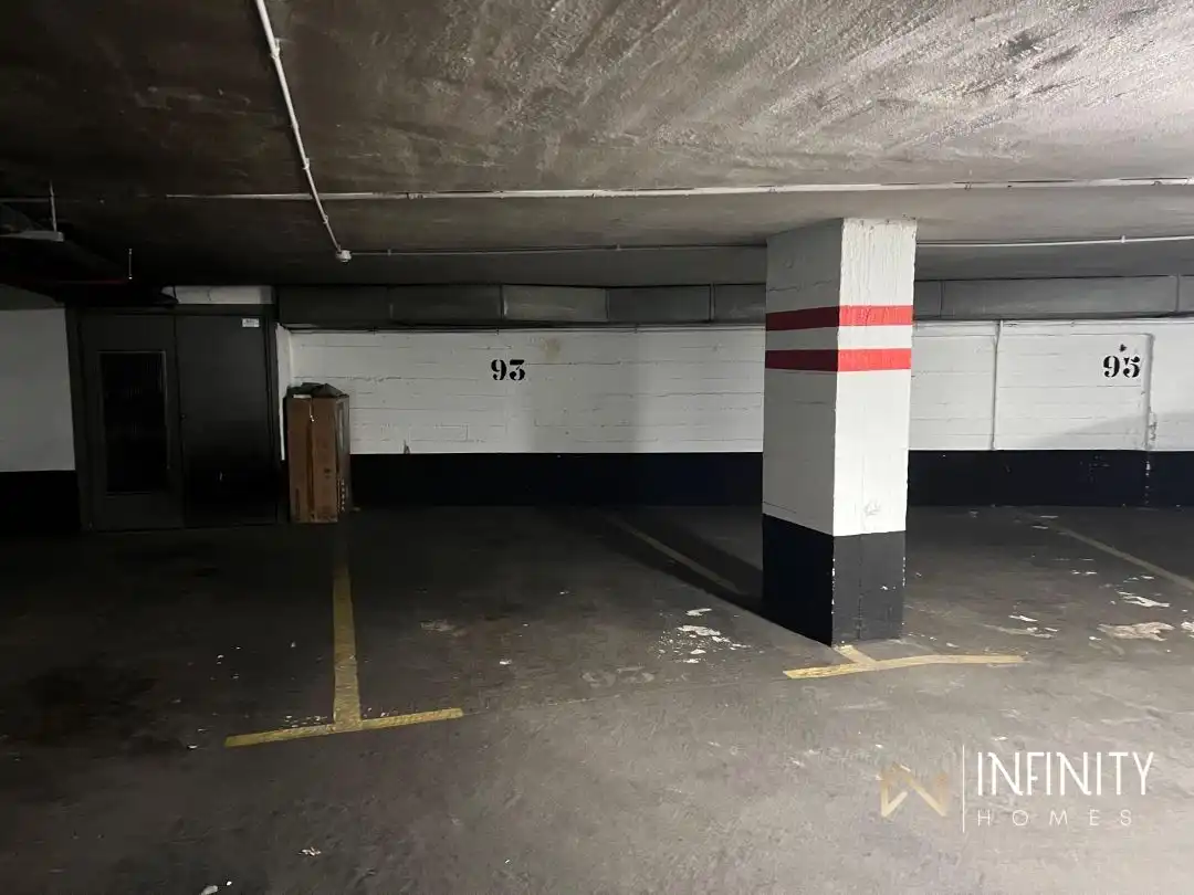 Parking of Garage for sale in Bilbao 