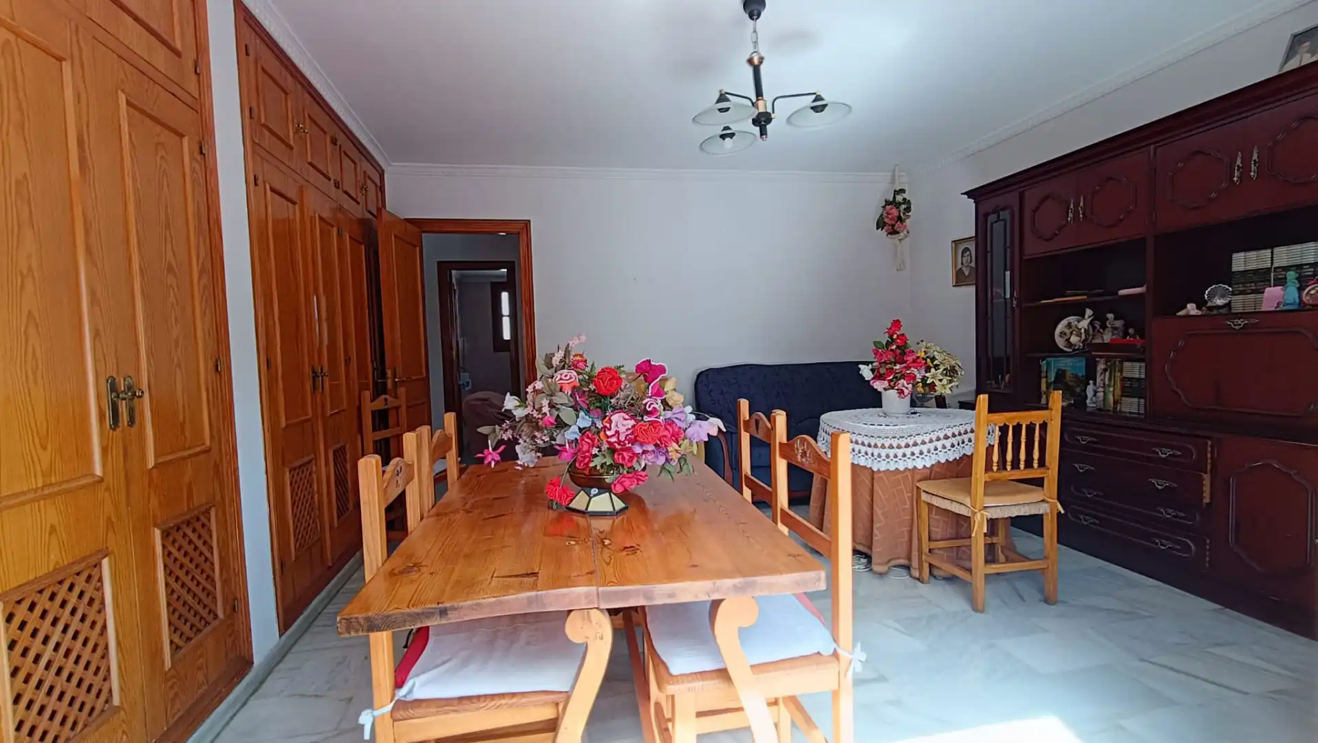Maison mitoyenne avec terrasse à vendre à Estepona Pueblo, imagen 3