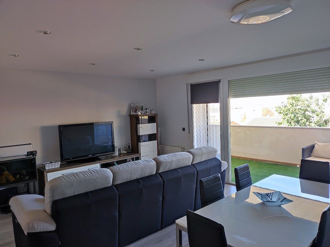 Sala d'estar de Dúplex en venda en Hellín amb Aire condicionat, Calefacció i Parquet