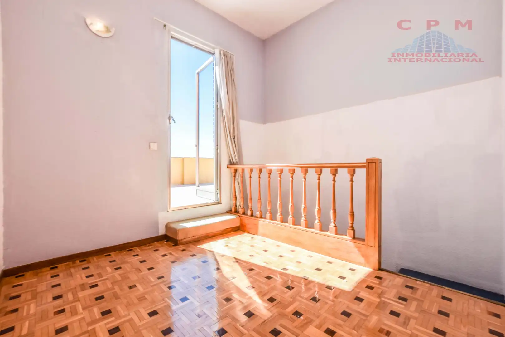 Bedroom of Attic for rent in Madrid  with Air Conditioner, Heating and Parquet flooring