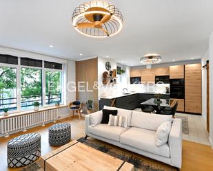 Sala d'estar de Apartament en venda en Santander amb Aire condicionat, Calefacció i Traster