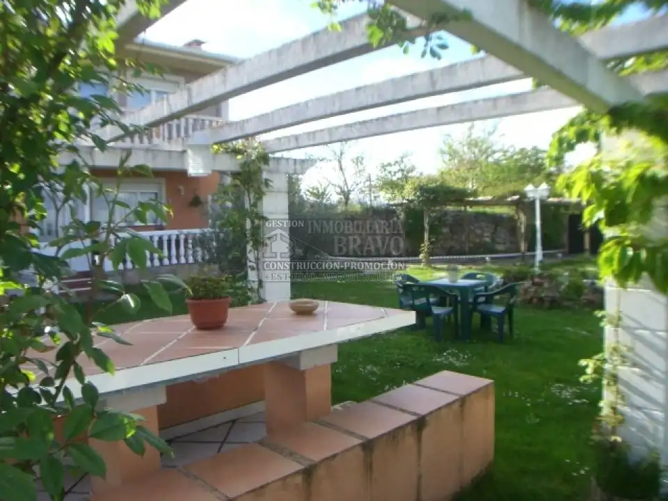 Chalet con jardín en venta en Villarcayo de Merindad de Castilla la Vieja, imagen 7