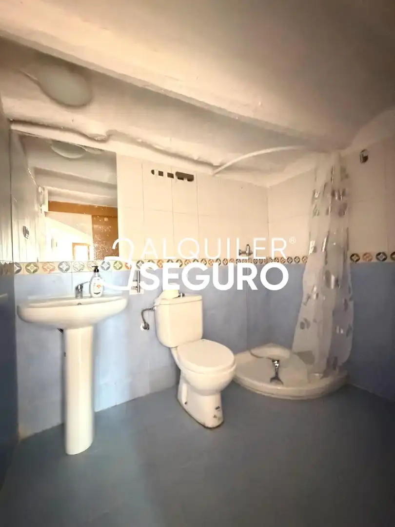 Bany de Casa o xalet de lloguer en Onda amb Moblat