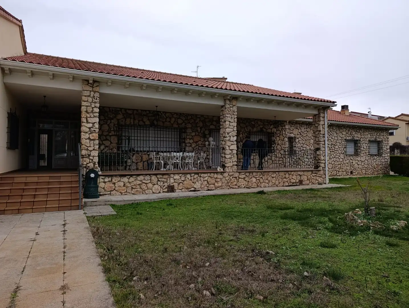 Exterior view of Houses for sale in Buendía  with Air Conditioner, Heating and Private garden