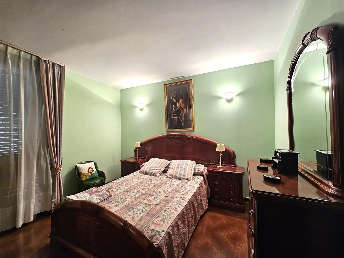 Habitación de Casa adosada de alquiler en Bimenes con Calefacción, Trastero y Amueblado