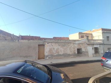 Lands and plots for sale in Aspe Centro