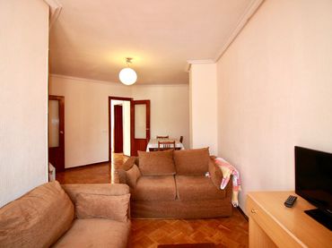 Wohnung mit Aufzug zur Miete in Calle Obispo Ciriaco Benavente 2