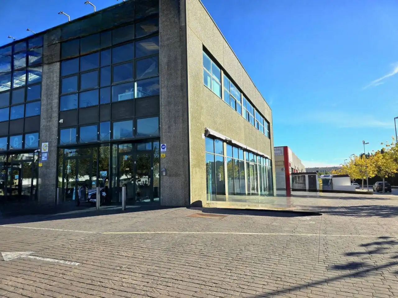 Industrial building for sale in Mas Trader - Corral d'En Tort - Corral d'En Cona