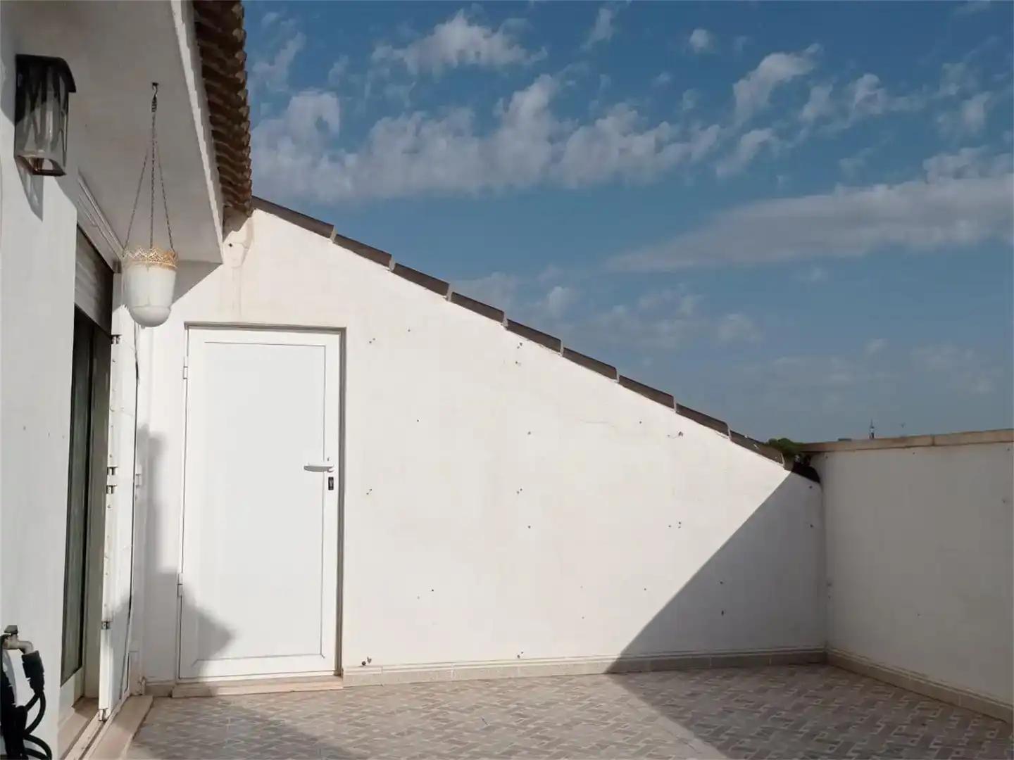 Vista exterior de Casa adosada en venda en San Javier amb Aire condicionat i Balcó