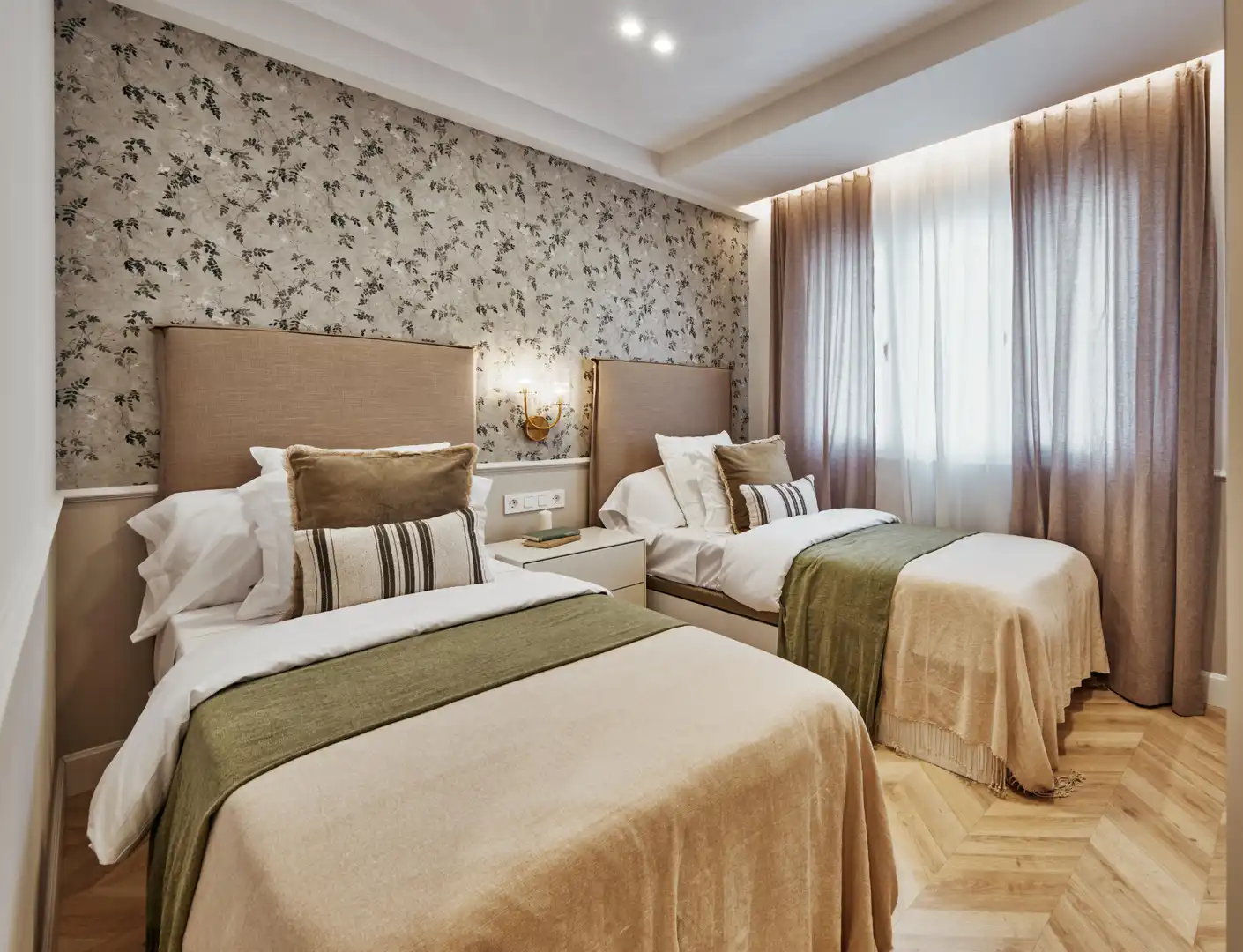 Flat with terrace for sale in Calle Naciones 17, imagen 7