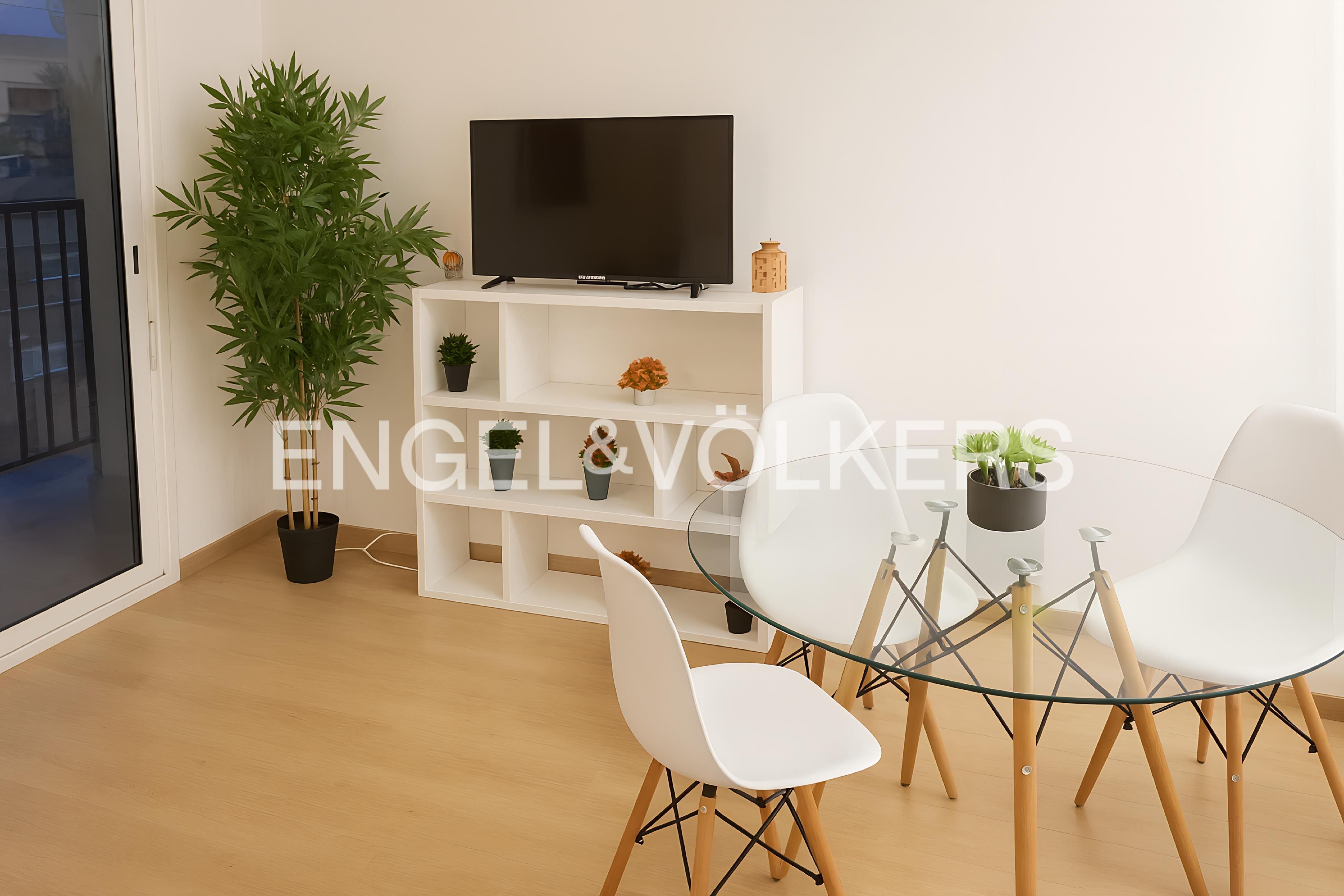 Living room of Apartment for sale in  Valencia Capital  with Air Conditioner, Heating and Furnished
